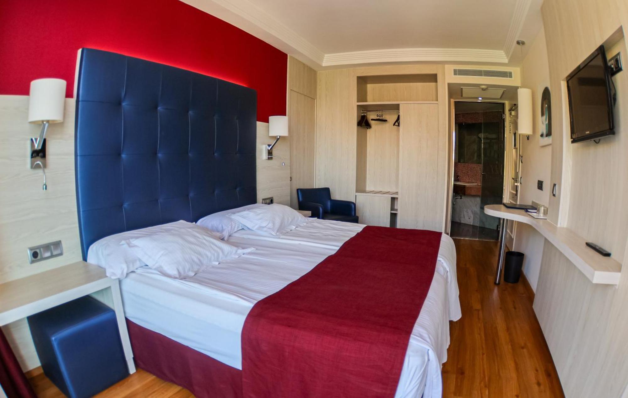 Europe Playa Marina - Adults Only Hotel Illetas Quarto foto